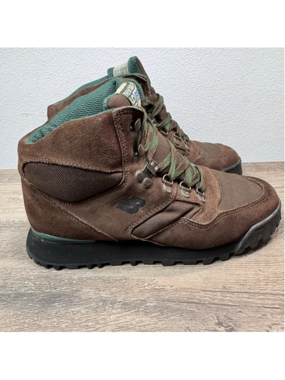 Vintage New Balance H515 Brown Suede Hiking Boots Trail Outdoor Women’s 8.5